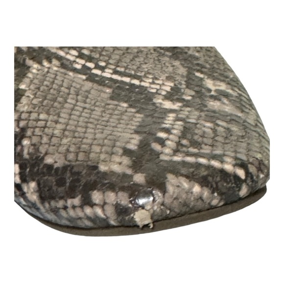 a.n.a Snake Print Flats Gray Cream Size 9 - Picture 7 of 9